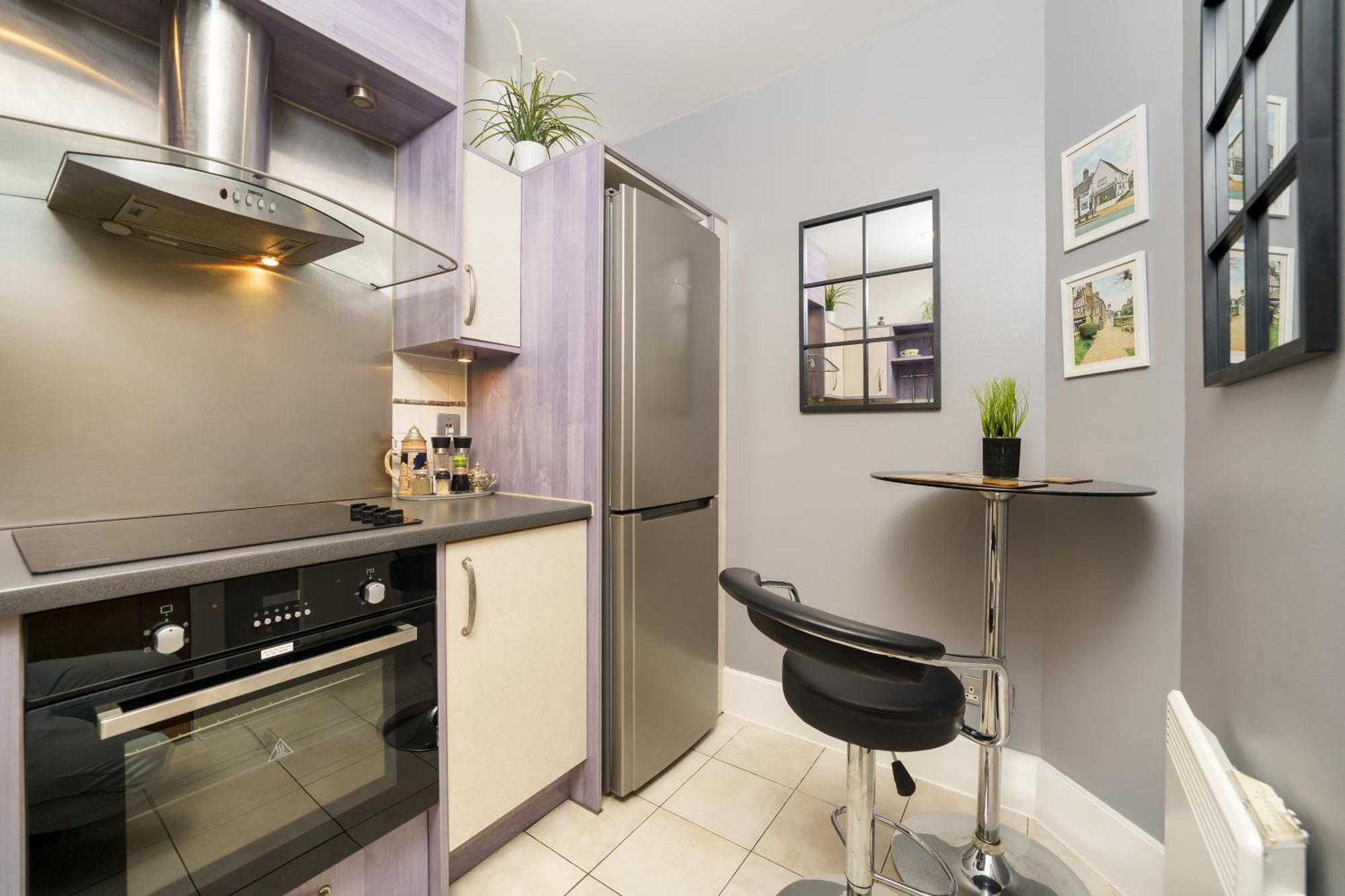 St George Thames Apartment London Exteriör bild