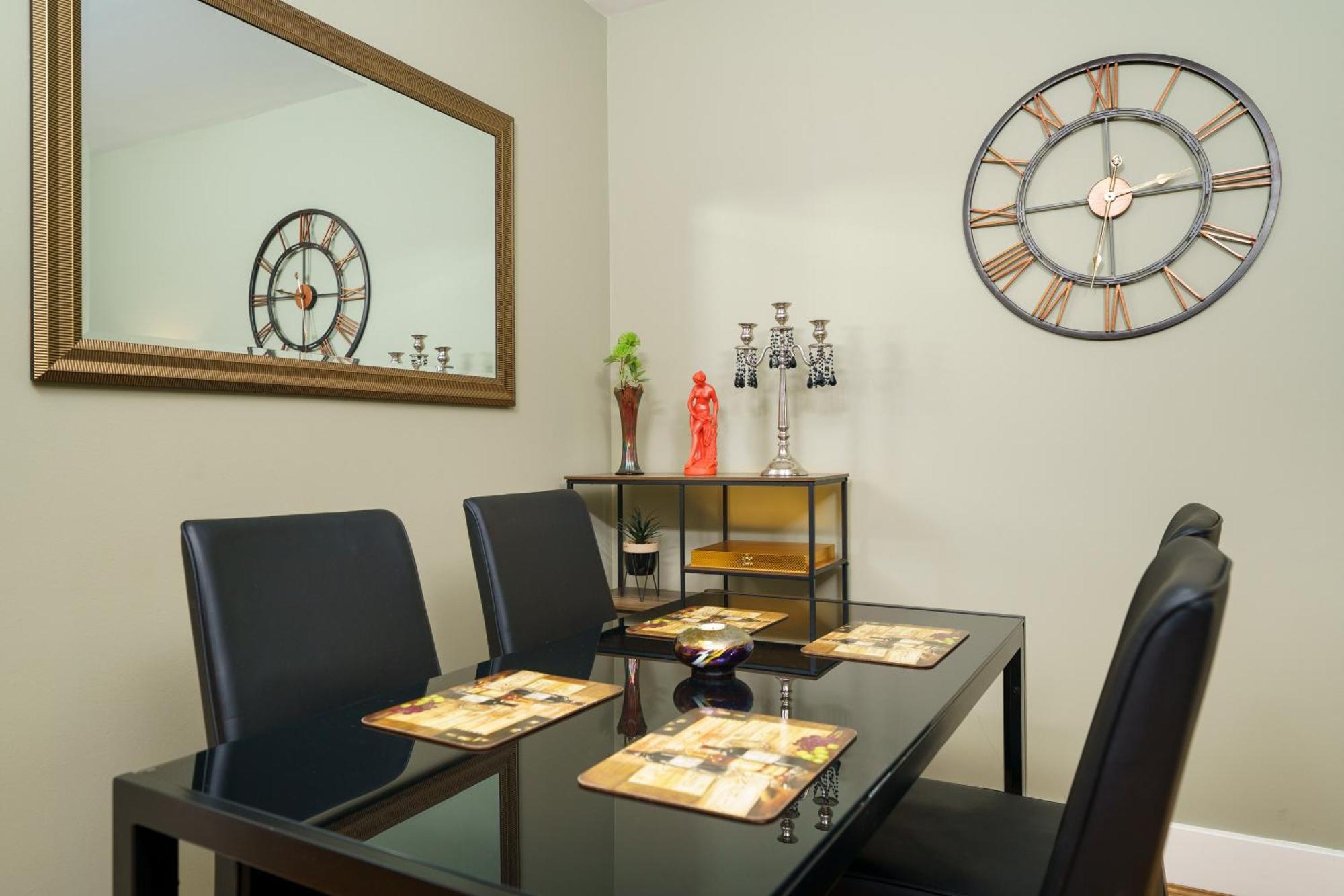 St George Thames Apartment London Exteriör bild