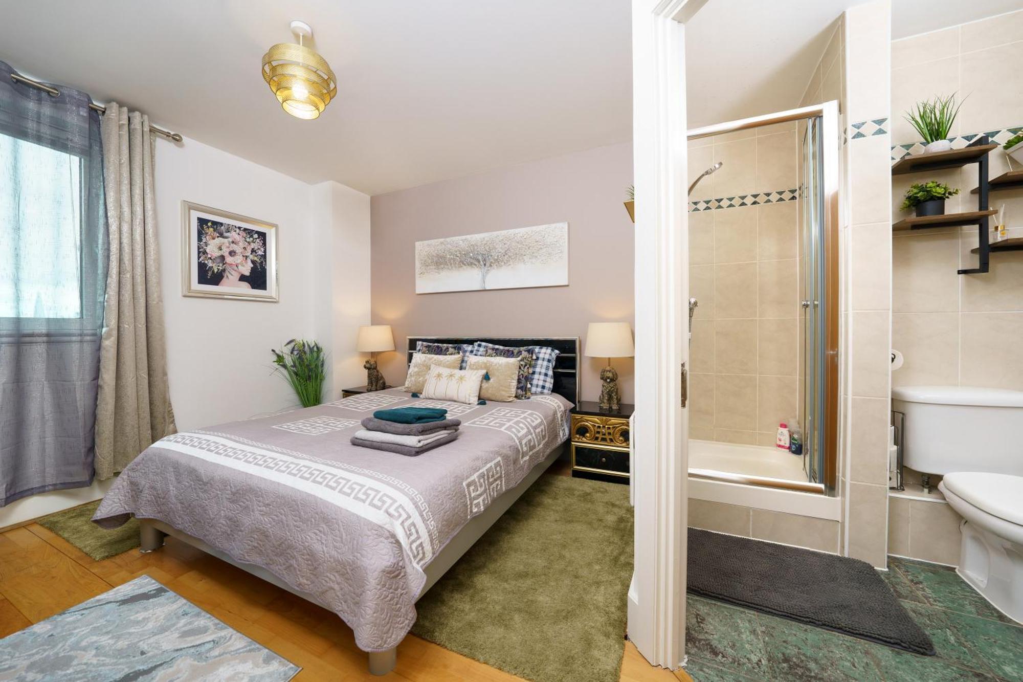 St George Thames Apartment London Exteriör bild